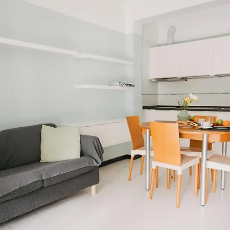Your In Chiavari- Large Terrace & 2 Bedrooms Апартаменты Кьявари