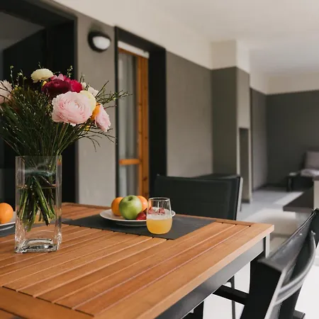 Апартаменты Your In Chiavari- Large Terrace & 2 Bedrooms Кьявари